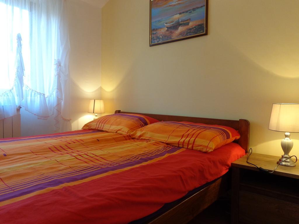 I & S Apartments Vodice Kültér fotó