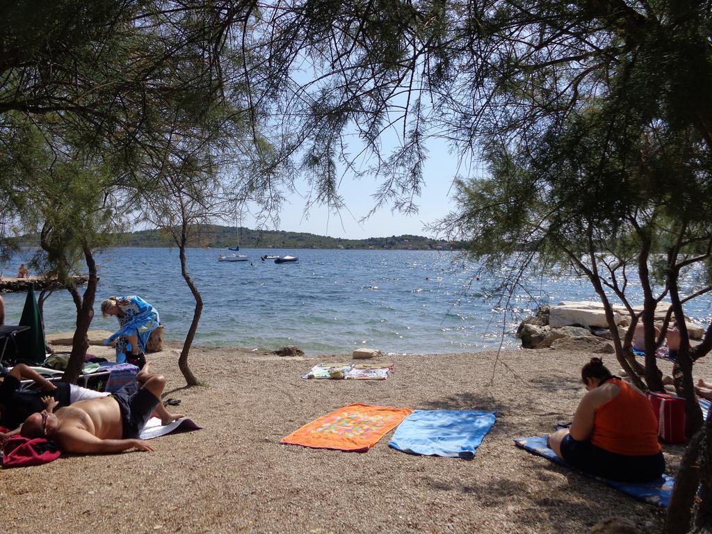 I & S Apartments Vodice Kültér fotó