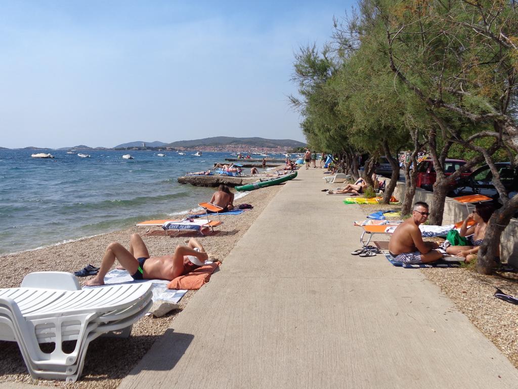 I & S Apartments Vodice Kültér fotó