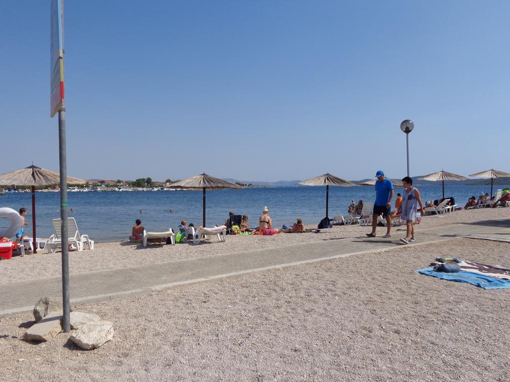 I & S Apartments Vodice Kültér fotó